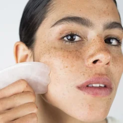 - Facial Gua Sha-Seasonly Clearance