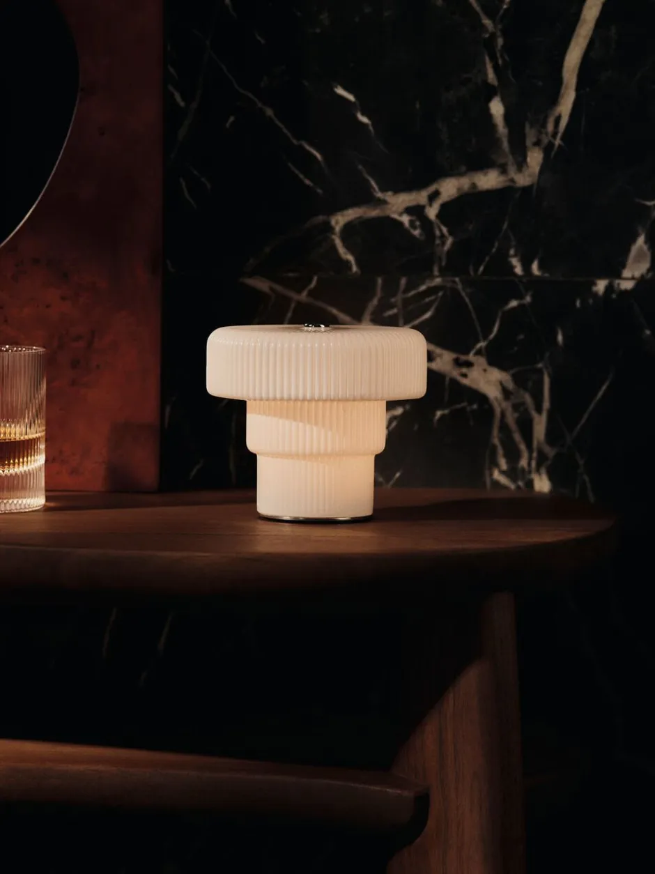 Ferm Living Bordlamper|Trådløse Lamper>Ripple Portable Lamp - H10 - White