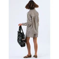 Dame Lollys Laundry Shorts><noscript><img width=