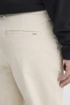 !Solid Jeans><noscript><img width=