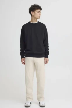 !Solid Jeans><noscript><img width=