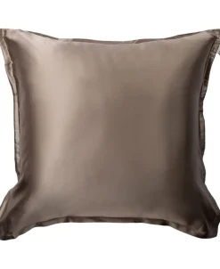Hot Silke pudebetræk med lynlås, 100 % morbærsilke, 60x63 cm, mørk beige Sengetøj & Lagner