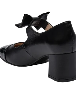 Simone-Shoe Biz Sale