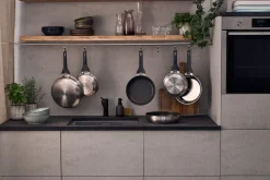 Outlet Simplify Stegepande, 24 cm, 18/10 rustfrit stål, Keramisk be Gryder & Pander