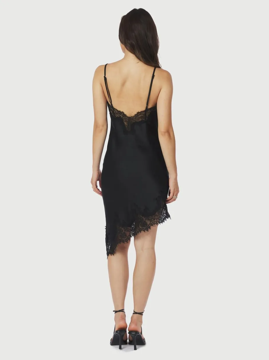 Dame Neo Noir Fest>Sorelle Lace Dress