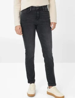 STYLE. CAROLA-BRAX New