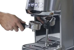 SAGE Kaffe & Te>The Bambino - Espressomaskine