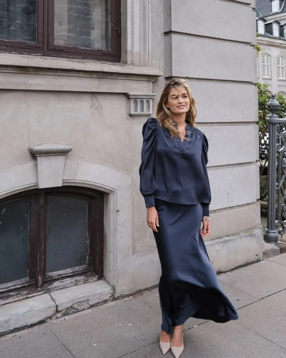 Vicky Heavy Sateen Skirt-Neo Noir New