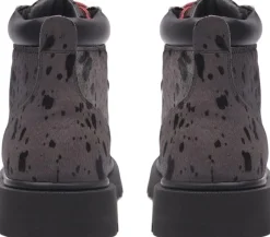 Les Deux Støvler><noscript><img width=